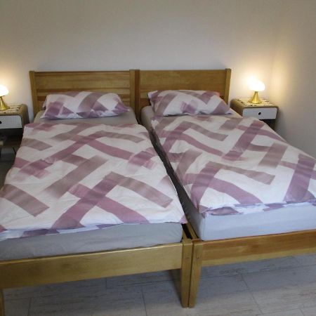Apartma Elizabeth Appartamento Srpenica Esterno foto