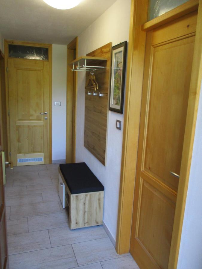Apartma Elizabeth Appartamento Srpenica Esterno foto